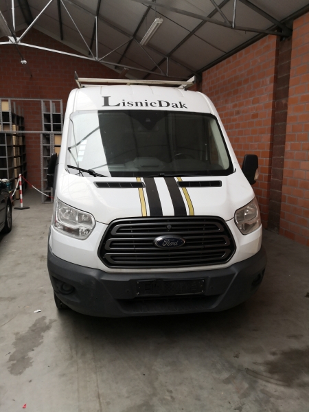 FORD TRANSIT, diesel, chassisnummer: WF0XXXTTGXEM52731, eerste inschrijving : 18/02/2015, afgelezen kilometerstand : 275.107 km, motorinhoud : 2198 cm³, motorvermogen : 92 KW, aanwezige documenten : deel I kentekenbewijs, keuringsbewijs geldig tot 15/07/2024 & gelijkvormigheidsattest, 2 sleutels